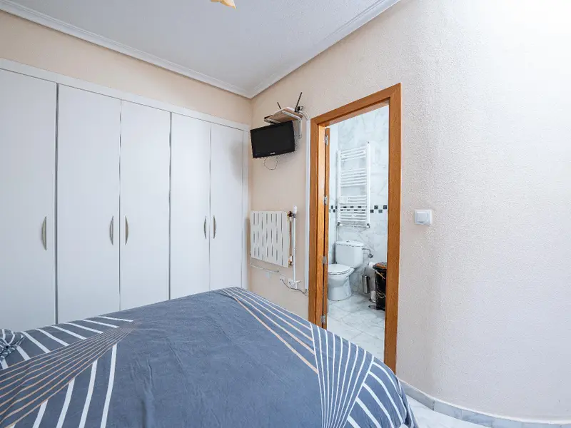 Villa de 6 dormitorios en Algorfa, Costa Blanca — foto 19 de 30