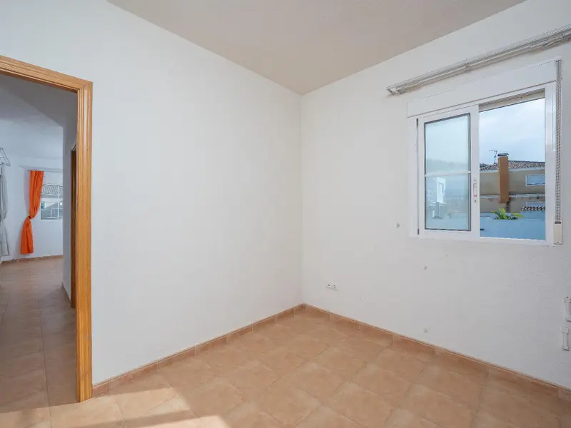 Villa de 5 dormitorios en Aspe, Costa Blanca — foto 19 de 30