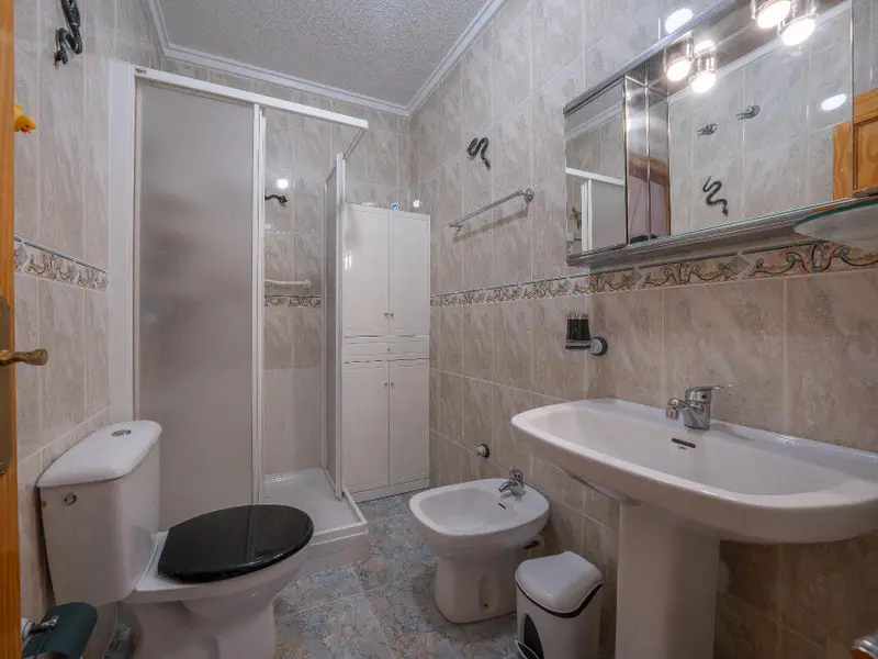 Bungalow de 2 dormitorios en Desconocido, Costa Blanca — foto 26 de 30