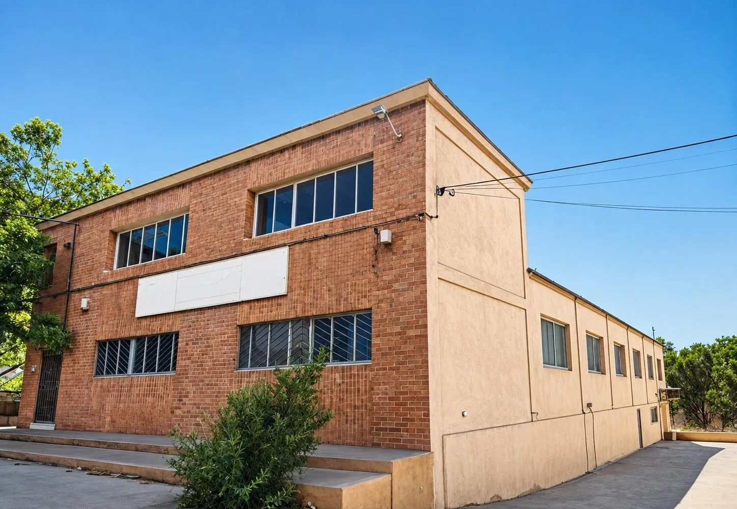 Local comercial en Almansa, Costa Blanca — foto 1 de 20