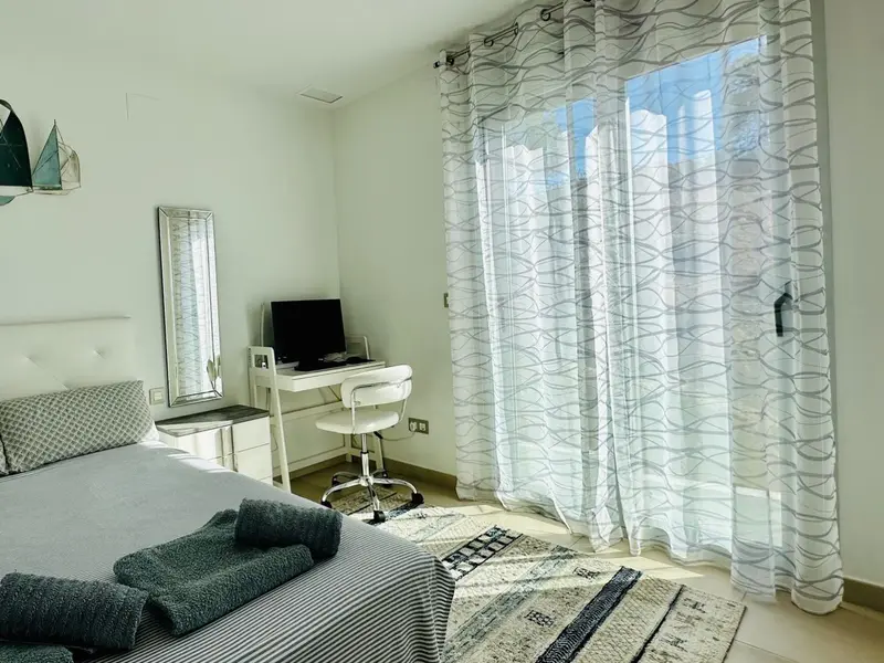Penthouse mit 2 Schlafzimmern in Finestrat, Costa Blanca — Foto 17 von 22