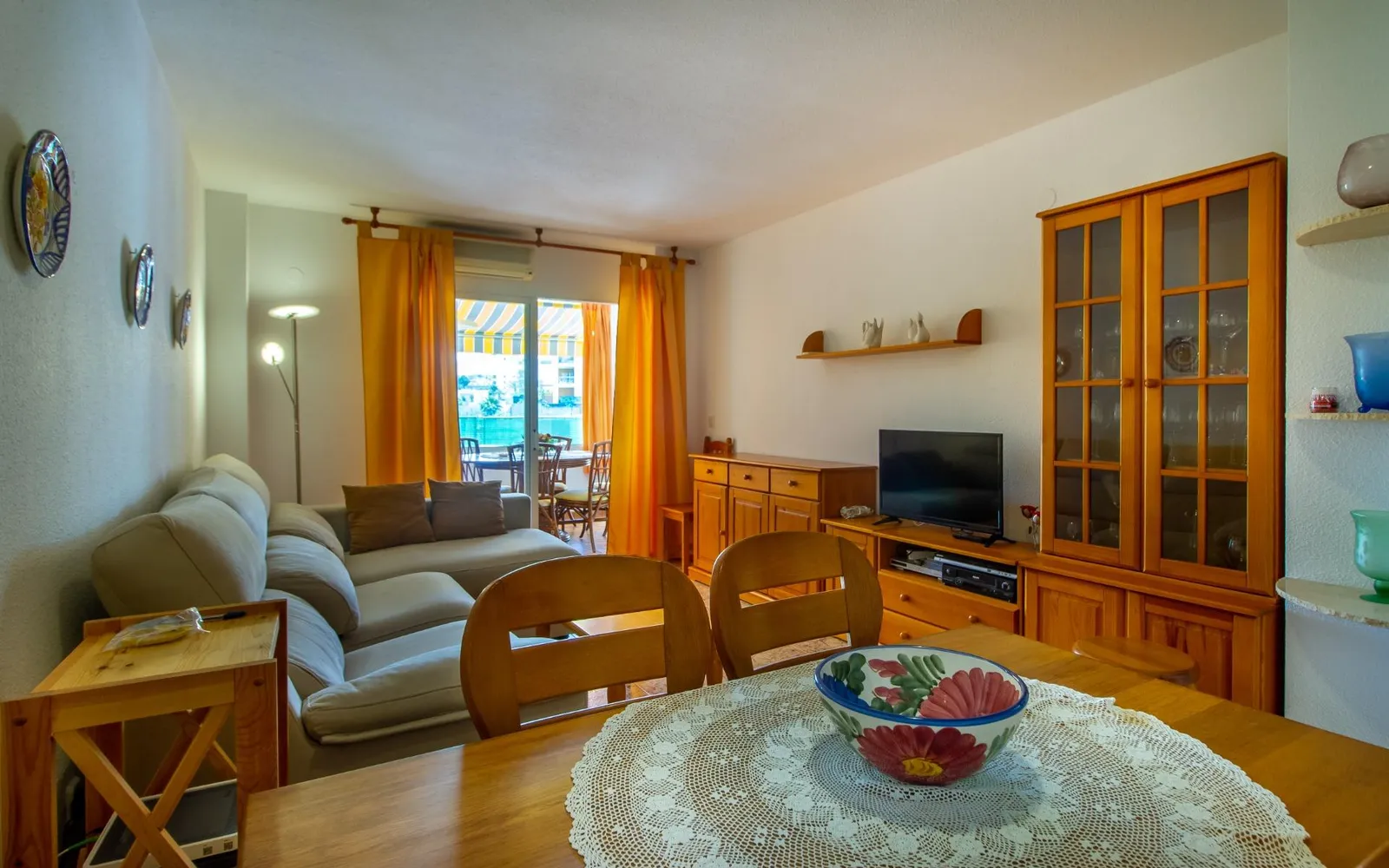 Apartamento de 3 dormitorios en Villajoyosa, Costa Blanca — foto 1 de 30