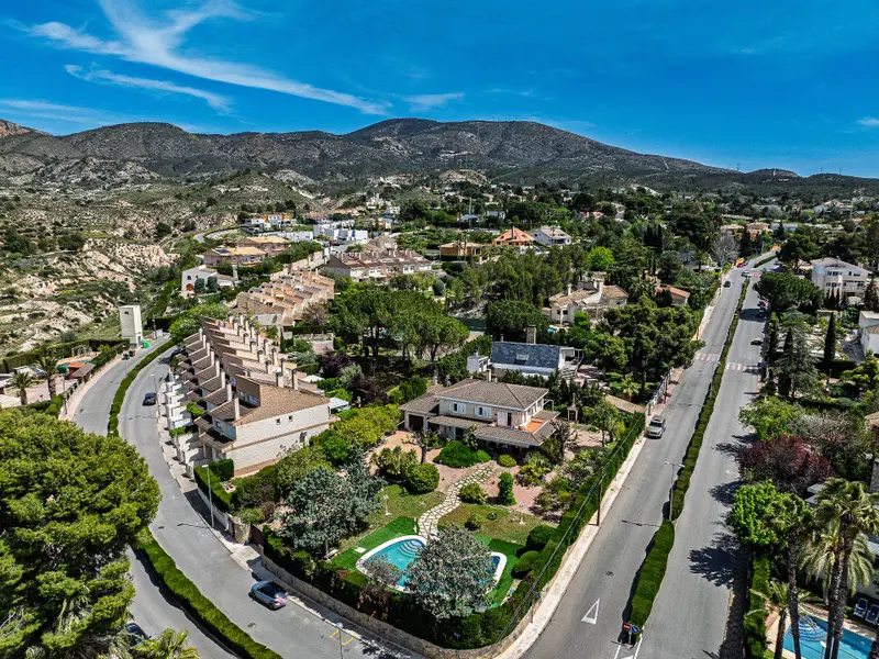 Villa with 4 bedrooms in Desconocido, Costa Blanca — photo 4 of 30