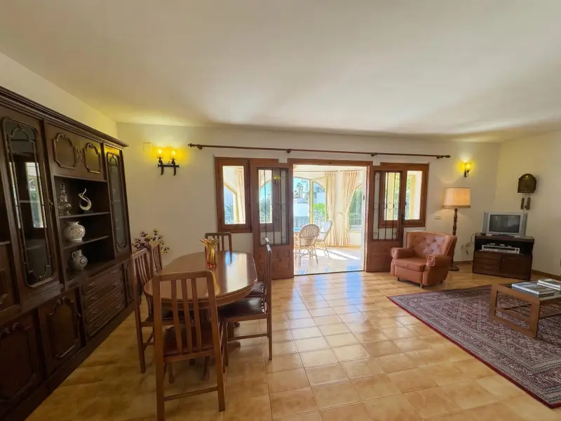 Villa de 4 dormitorios en Calpe, Costa Blanca — foto 19 de 24