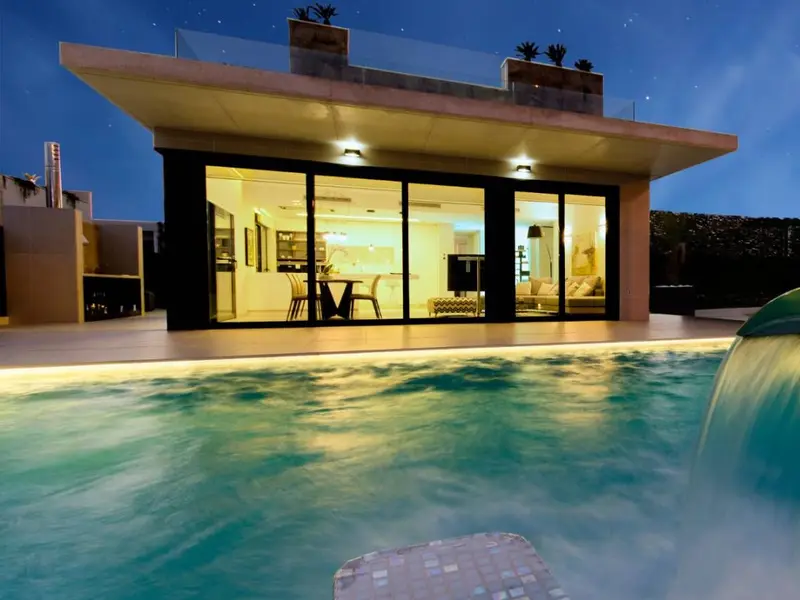 Villa de 4 dormitorios en Orihuela Costa, Costa Blanca — foto 18 de 30