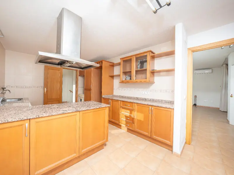 Villa de 5 dormitorios en Aspe, Costa Blanca — foto 7 de 30