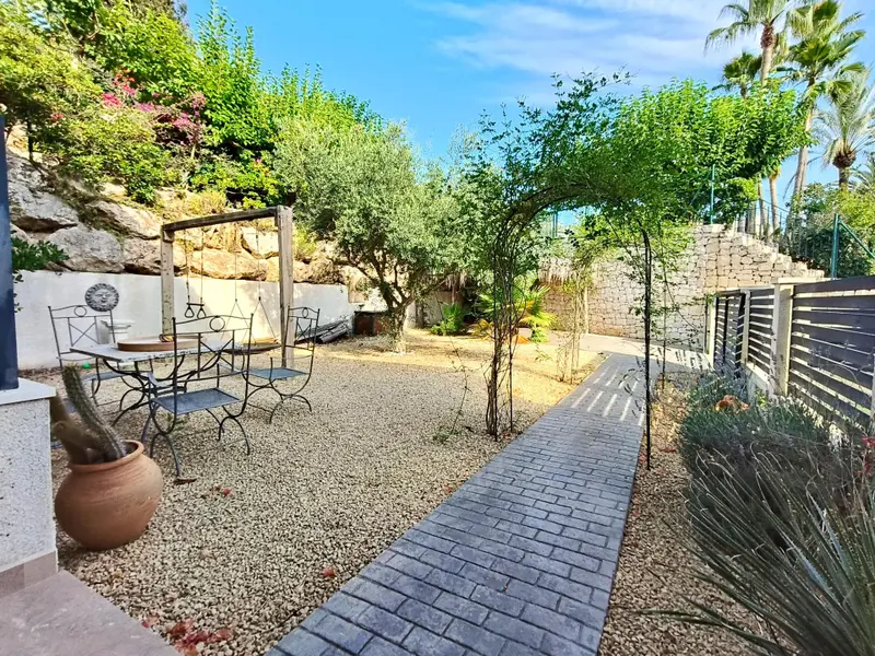 Reihenhaus mit 4 Schlafzimmern in Moraira, Costa Blanca — Foto 6 von 30