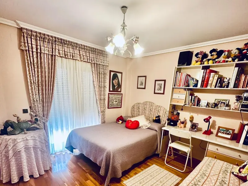 Villa de 4 dormitorios en Benidorm, Costa Blanca — foto 17 de 26