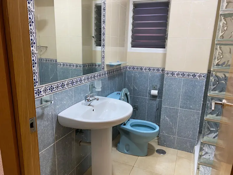 Apartment with 4 bedrooms in Alicante, Costa Blanca — photo 14 of 18