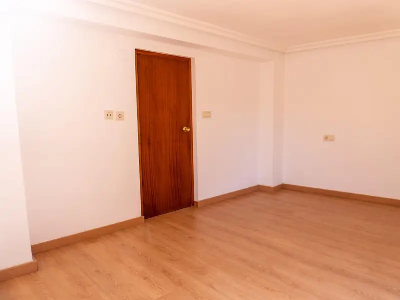 Villa de 4 dormitorios en Desconocido, Costa Blanca — foto 30 de 30