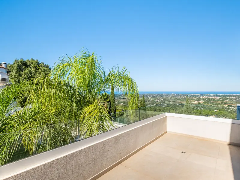 Villa with 5 bedrooms in Dénia, Costa Blanca — photo 20 of 30