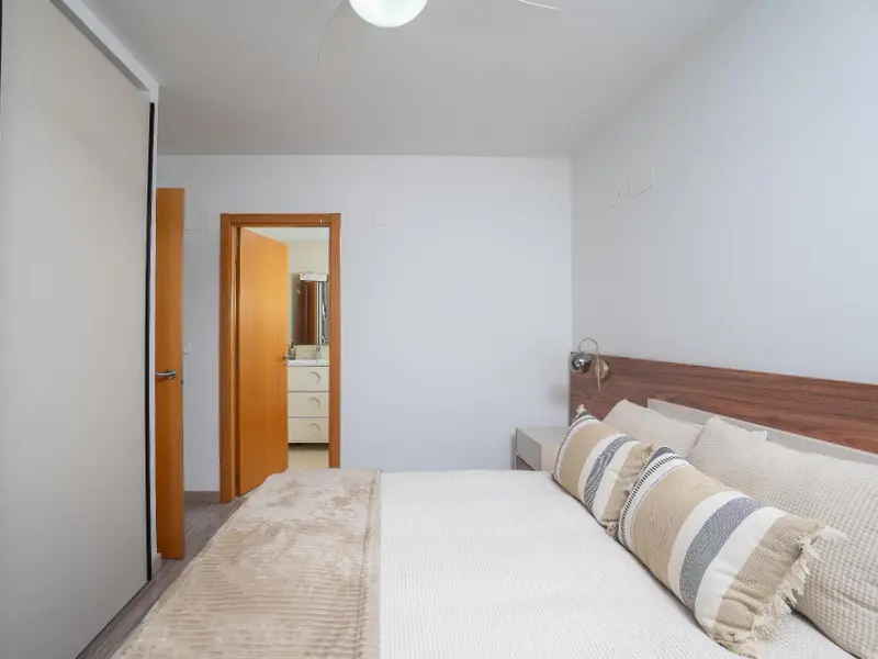 Penthouse with 3 bedrooms in Elche, Costa Blanca — photo 20 of 30