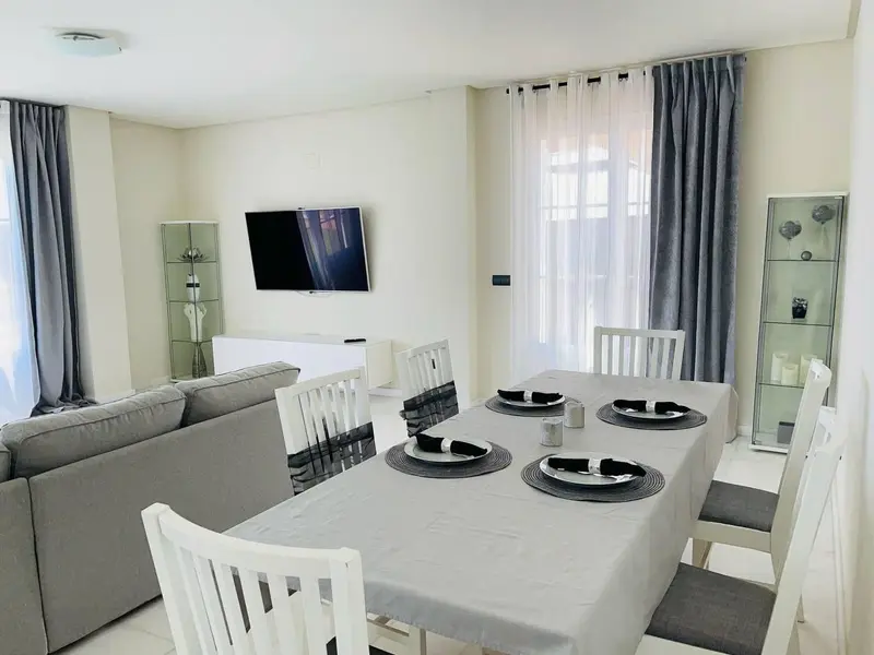 Villa de 4 dormitorios en Finestrat, Costa Blanca — foto 7 de 30