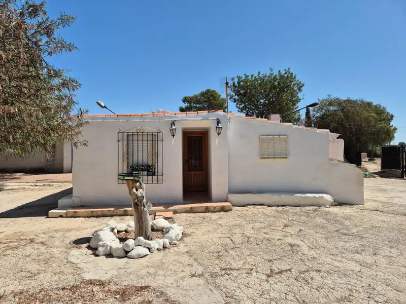 Villa de 2 dormitorios en Aspe, Costa Blanca — foto 6 de 25