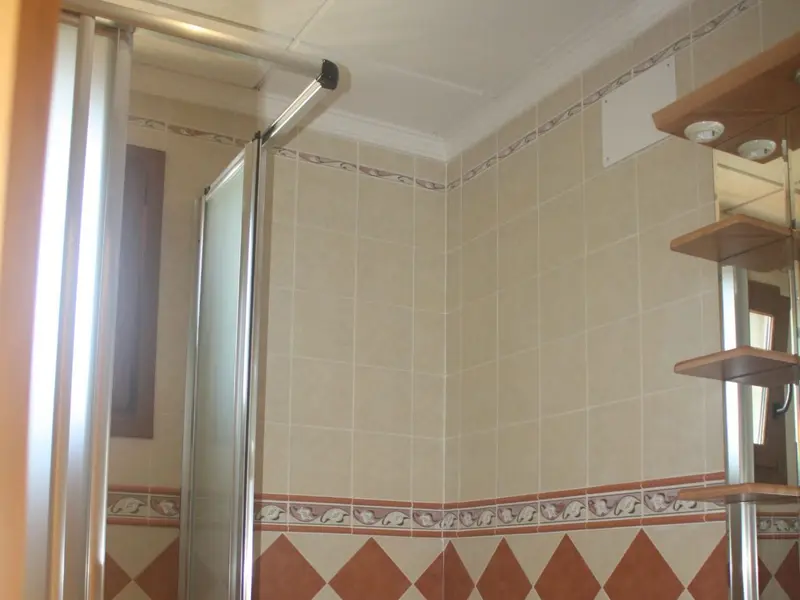 Villa de 3 dormitorios en Torrevieja, Costa Blanca — foto 17 de 26