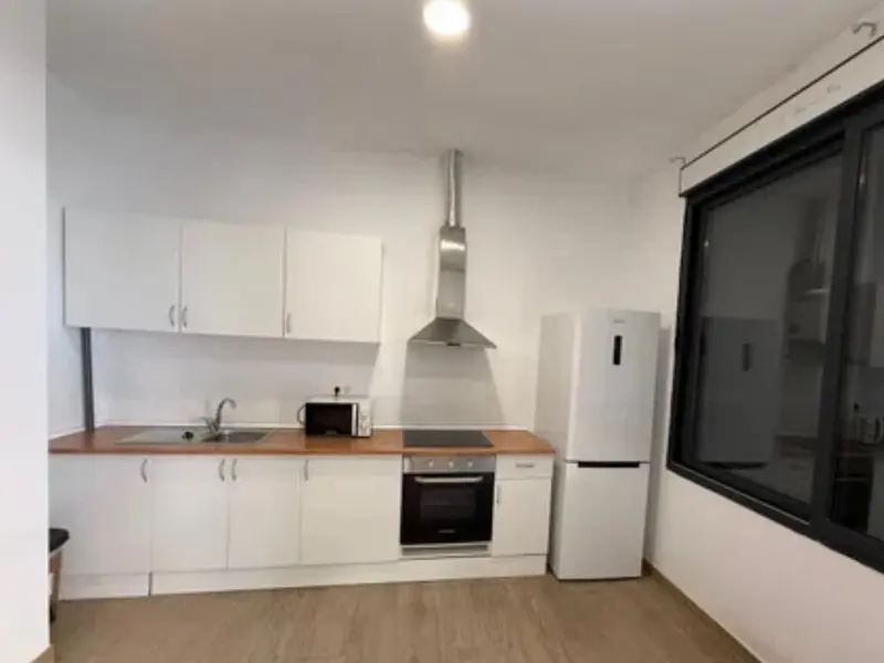 Apartamento de 2 dormitorios en Elche, Costa Blanca — foto 6 de 8