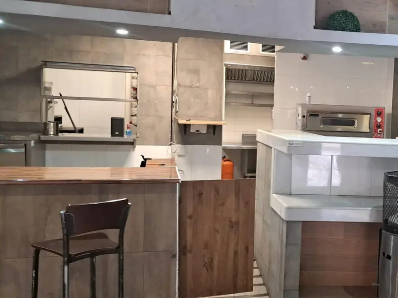 Local comercial en Alicante, Costa Blanca — foto 2 de 21