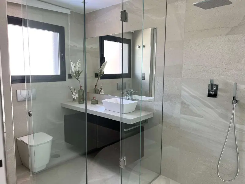 Villa de 3 dormitorios en Rojales, Costa Blanca — foto 15 de 28