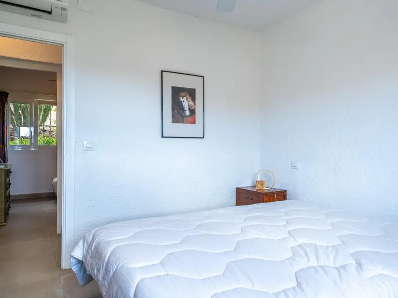 Villa with 4 bedrooms in Jávea, Costa Blanca — photo 23 of 30