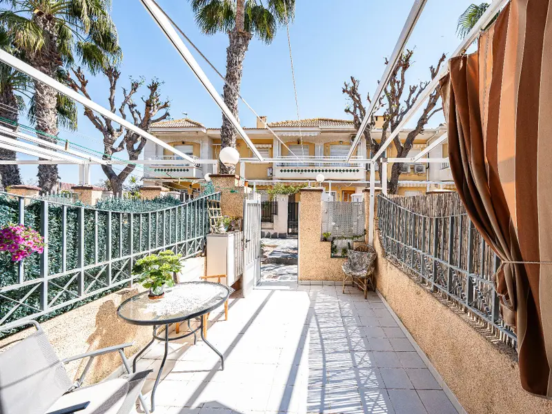 Bungalow with 1 bedrooms in Santa Pola, Costa Blanca — photo 21 of 30