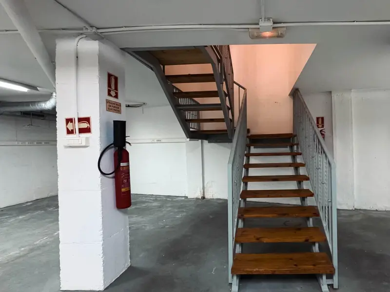 Gewerbe in Elche, Costa Blanca — Foto 9 von 29