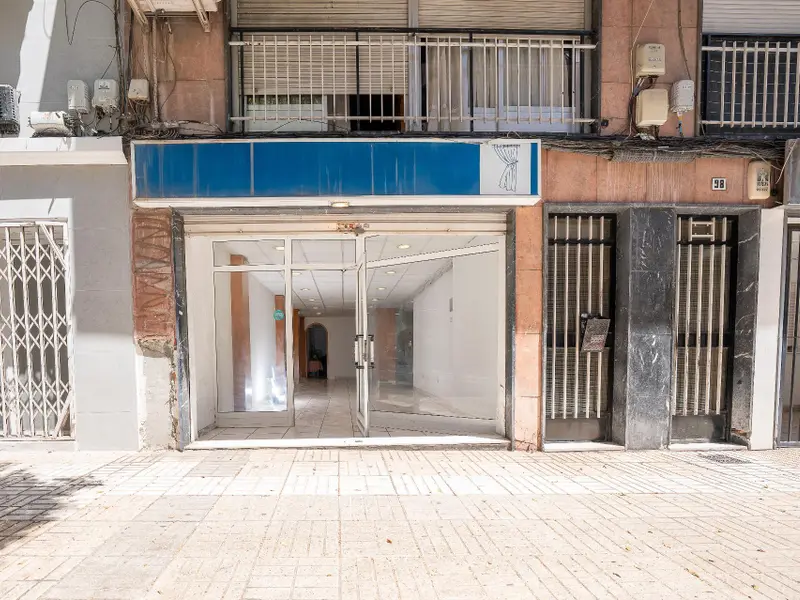 Local comercial en Elche, Costa Blanca