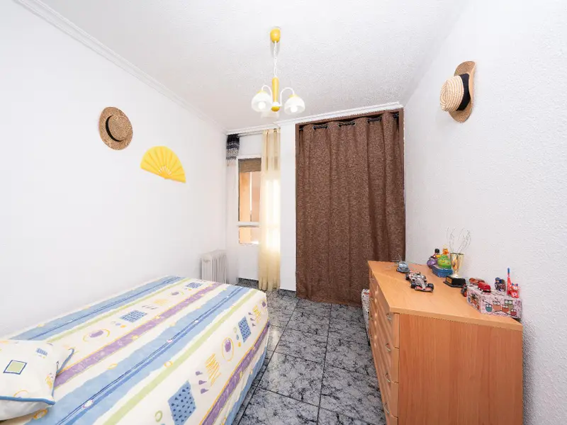 Apartment with 3 bedrooms in Elche, Costa Blanca — photo 8 of 27