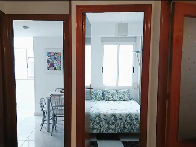 Apartamento de 2 dormitorios en Alicante, Costa Blanca — foto 14 de 17