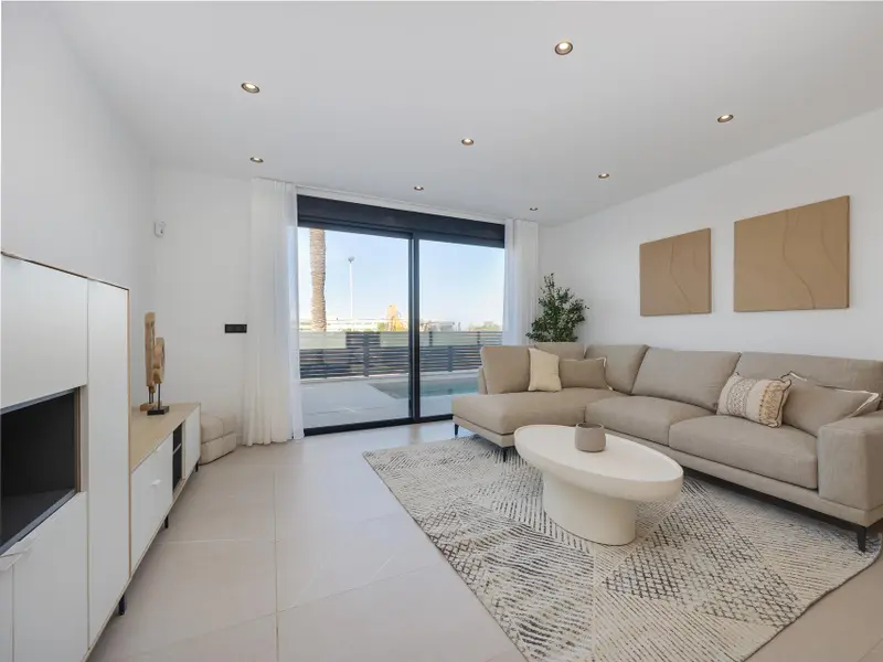 Villa with 3 bedrooms in Torrevieja, Costa Blanca — photo 15 of 30