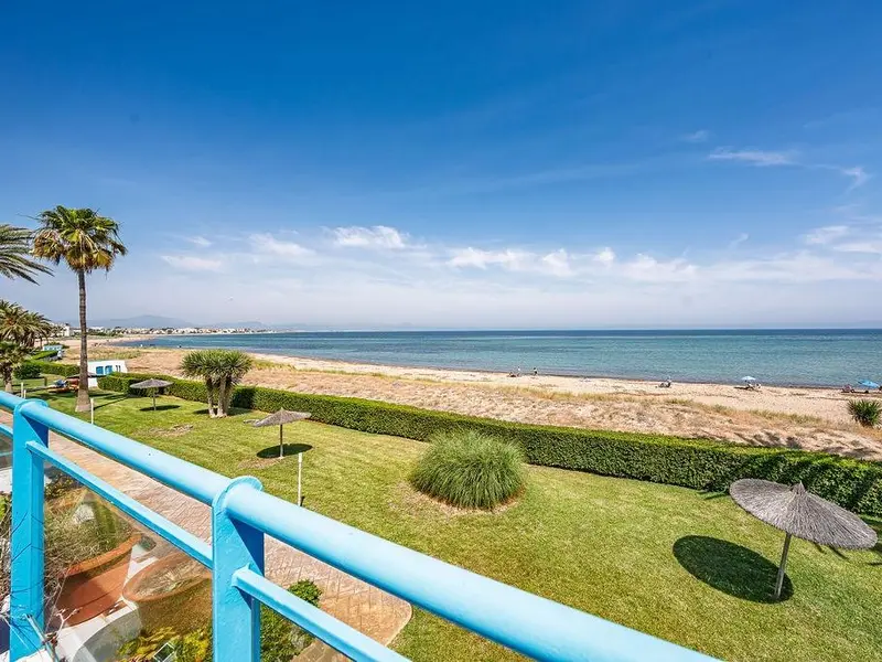 Apartamento de 2 dormitorios en Dénia, Costa Blanca — foto 2 de 29