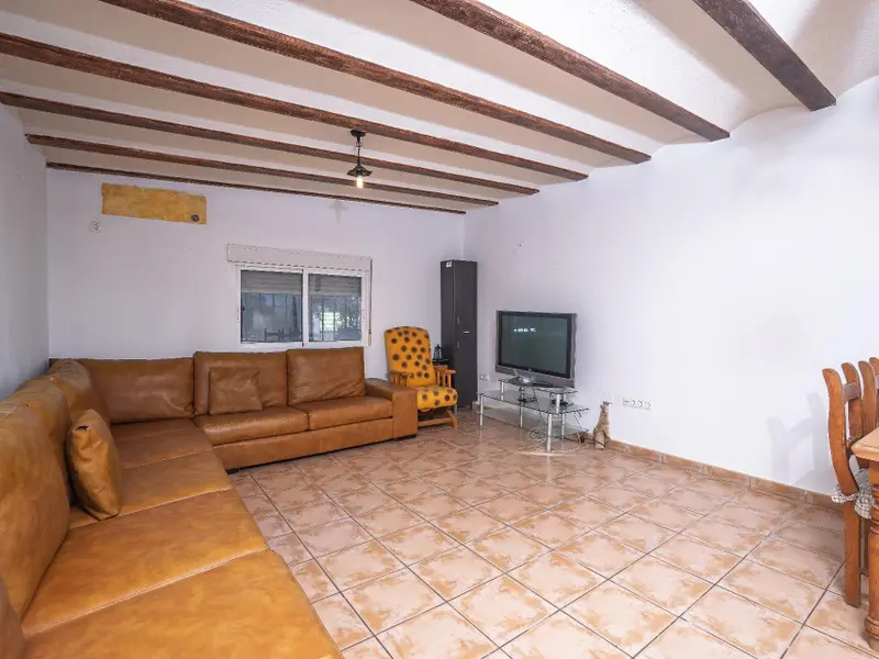 Villa with 3 bedrooms in Elche, Costa Blanca — photo 26 of 30