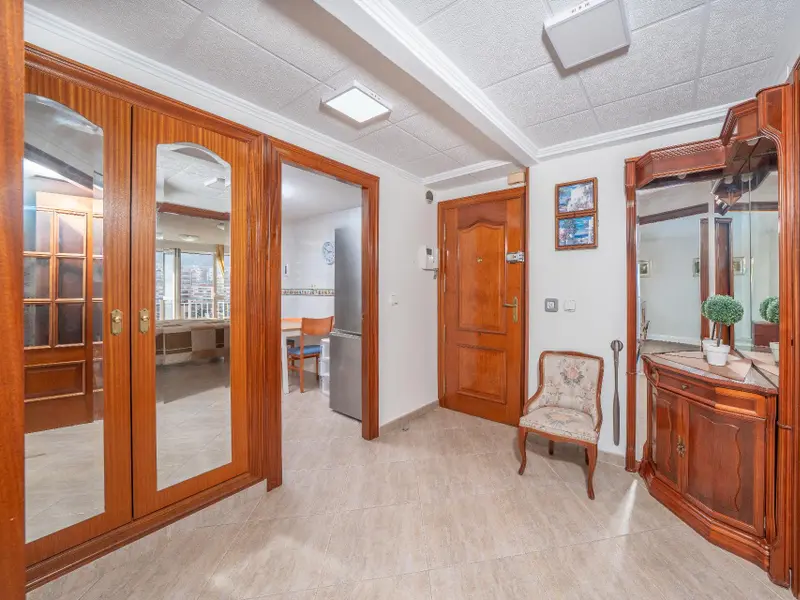 Apartamento de 2 dormitorios en Benidorm, Costa Blanca — foto 22 de 28