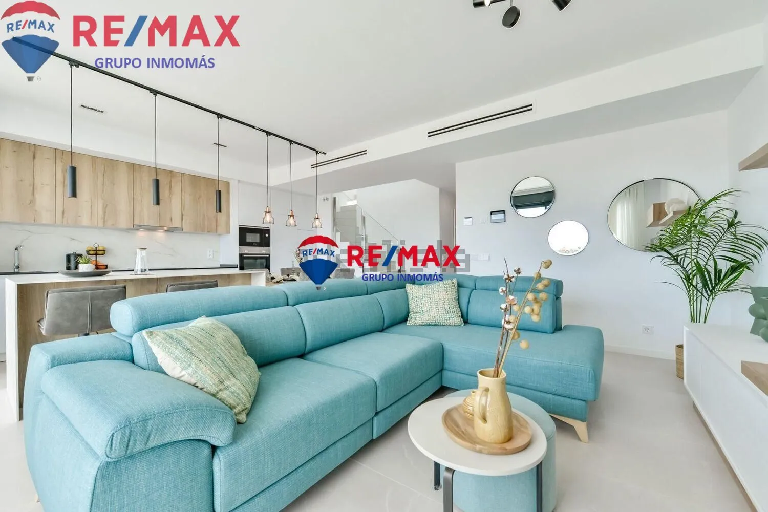 Villa de 3 dormitorios en Finestrat, Costa Blanca — foto 1 de 20