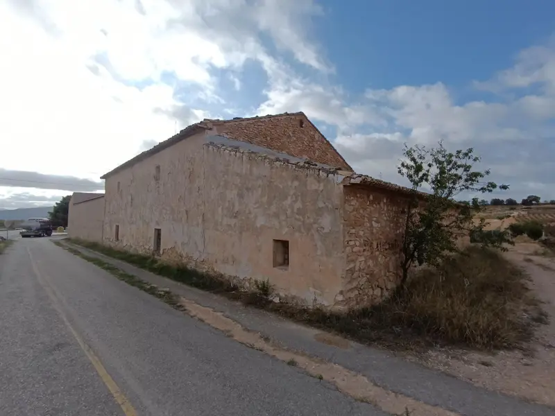 Villa de 7 dormitorios en Pinoso, Costa Blanca — foto 6 de 19