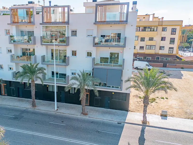 Апартаменты de 3 dormitorios en Elche, Costa Blanca — фото 24 из 30