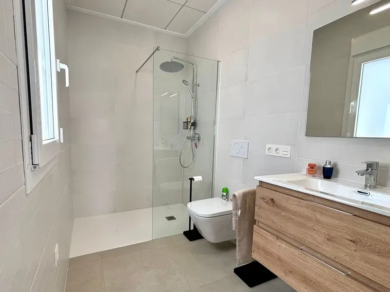 Villa de 3 dormitorios en Rojales, Costa Blanca — foto 8 de 30