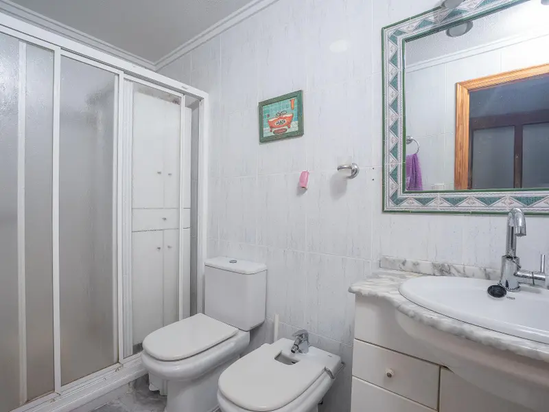 Apartamento de 2 dormitorios en Santa Pola, Costa Blanca — foto 10 de 23