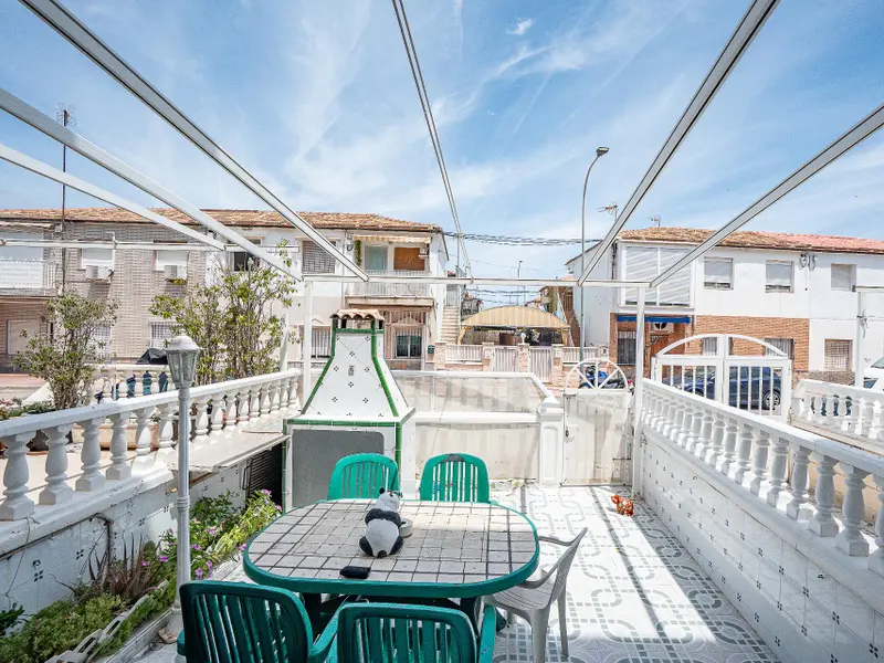 Apartamento de 2 dormitorios en Santa Pola, Costa Blanca — foto 19 de 23