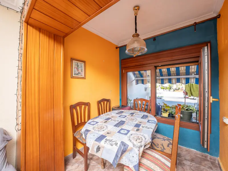 Apartamento de 3 dormitorios en Desconocido, Costa Blanca — foto 12 de 27