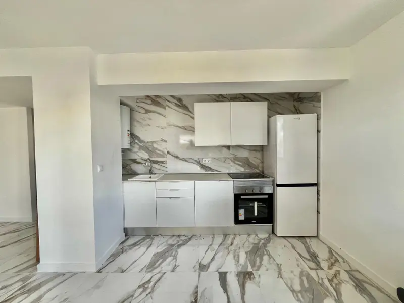 Apartamento de 1 dormitorios en Dénia, Costa Blanca — foto 2 de 7