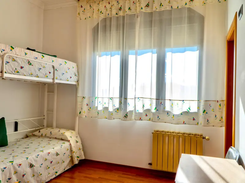 Casa de campo de 5 dormitorios en Desconocido, Costa Blanca — foto 24 de 30