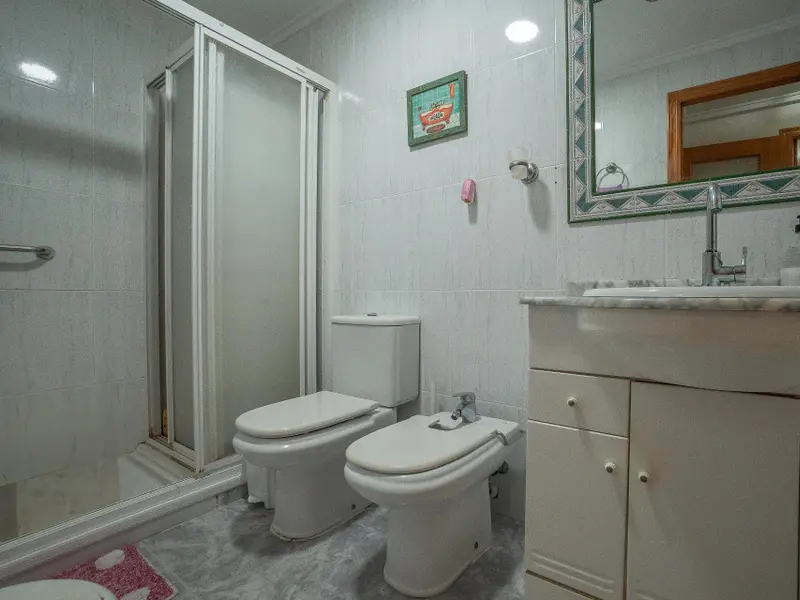 Apartamento de 2 dormitorios en Santa Pola, Costa Blanca — foto 16 de 23