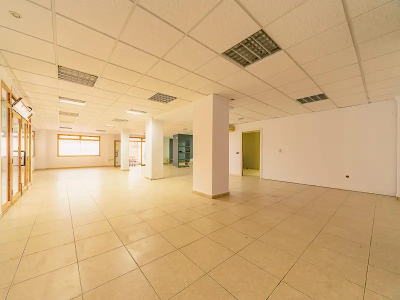 Local comercial en Dénia, Costa Blanca — foto 3 de 15