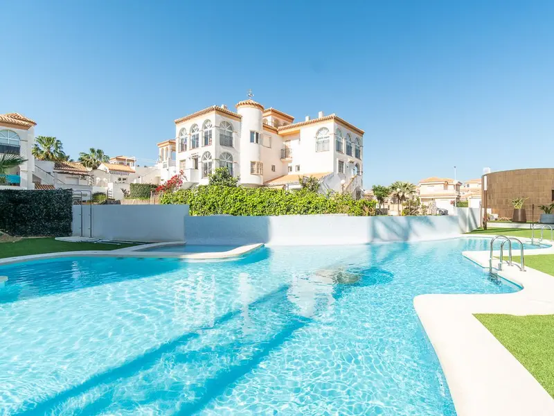 Apartment with 3 bedrooms in Orihuela Costa, Costa Blanca — photo 15 of 30