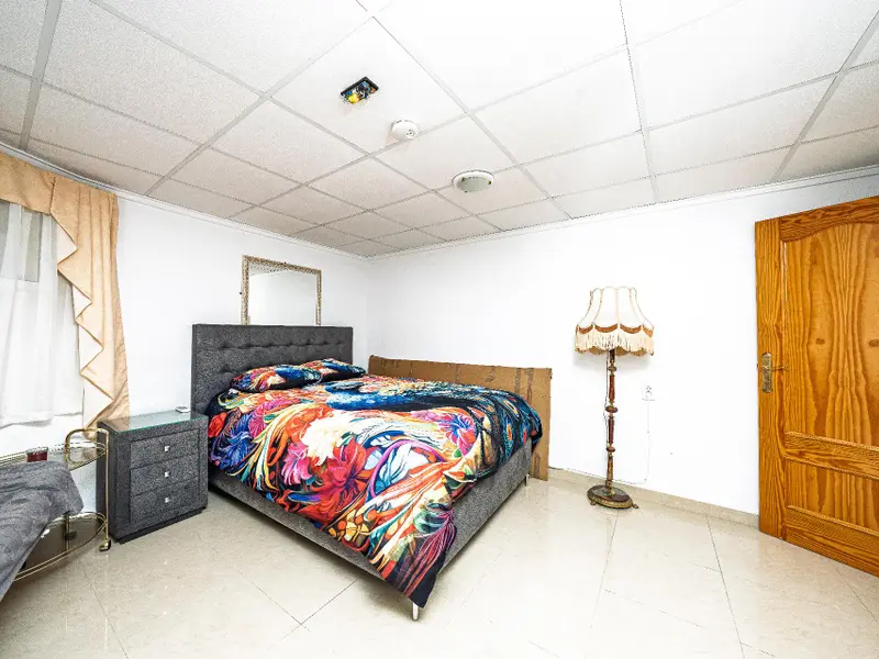 Villa de 6 dormitorios en Algorfa, Costa Blanca — foto 27 de 30