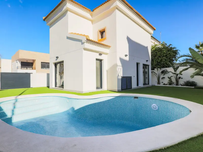 Villa de 3 dormitorios en Orihuela Costa, Costa Blanca — foto 25 de 30