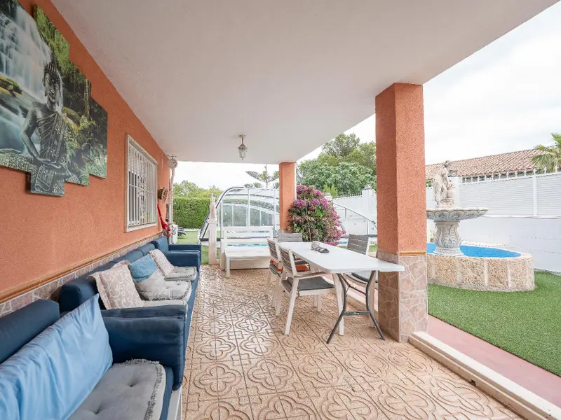 Villa de 5 dormitorios en La Nucía, Costa Blanca — foto 5 de 30