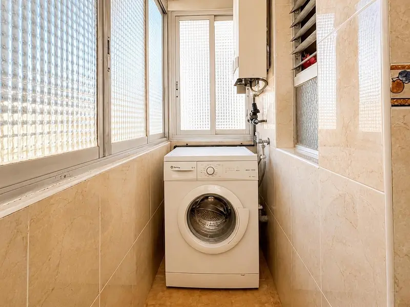 Apartamento de 4 dormitorios en Alicante, Costa Blanca — foto 4 de 17